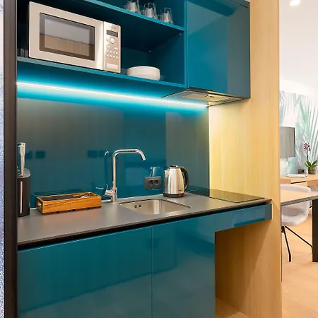 Amphora's Garden Hotel