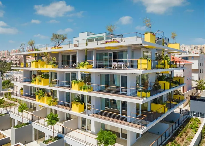 Amphora's Garden Hotel 5*