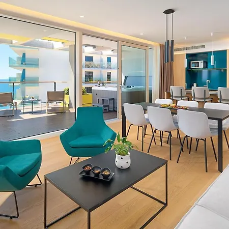 Amphora's Garden ספליט