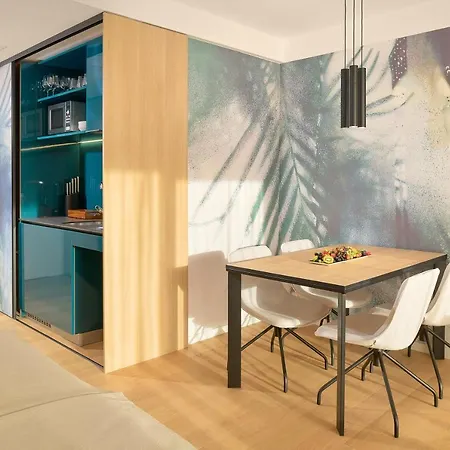 Amphora's Garden Hotel Split