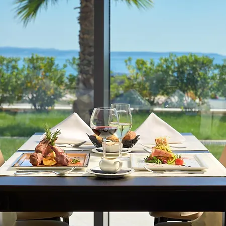 ホテル Amphora's Garden スプリト