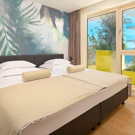 Amphora's Garden Hotel 5*