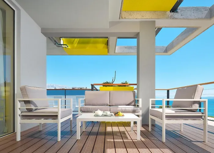 Amphora's Garden Hotel