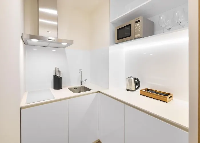 Amphora's Garden Hotel 5*