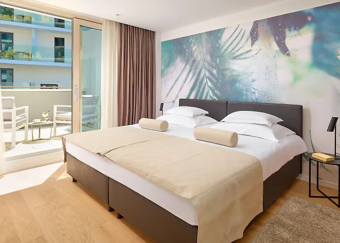 Amphora's Garden Hotel