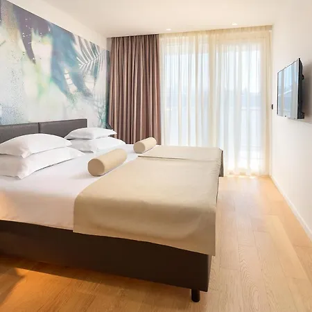 Hotel Amphora's Garden Split