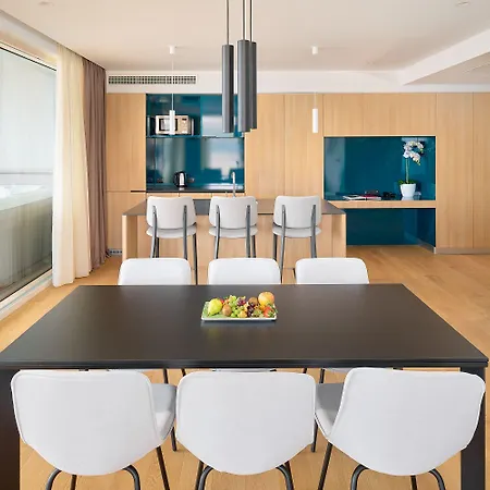 Amphora's Garden Hotel 5*