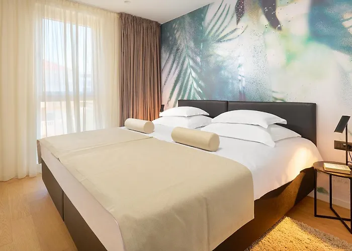 Hotel Amphora's Garden 5*